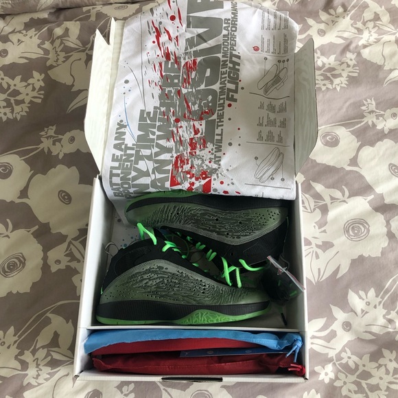 Air Jordan 2011 Warrior pack - neon lime/black retro - Picture 5 of 8